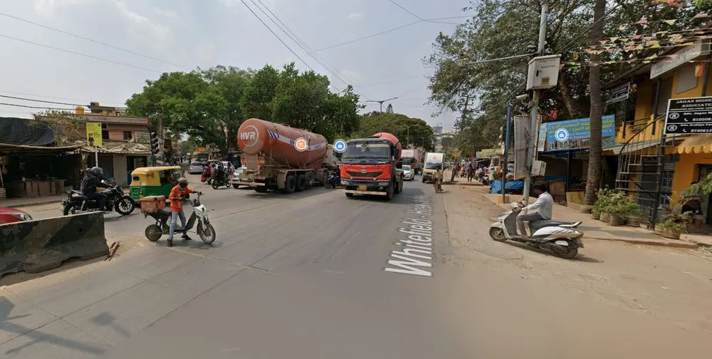 Street View of Whitefield–Hoskote Rd (SH-35) × Belathur Main Rd, Belathur, Kadugodi